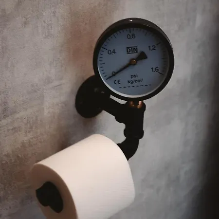 Gasthuis Gogh Gare By Joyca Privee