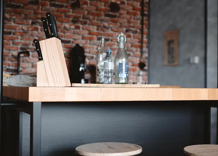 Gogh Gare By Joyca Privee Épinal