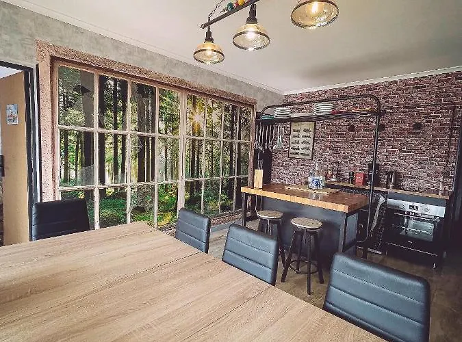 Penzion Gogh Gare By Joyca Privee Épinal