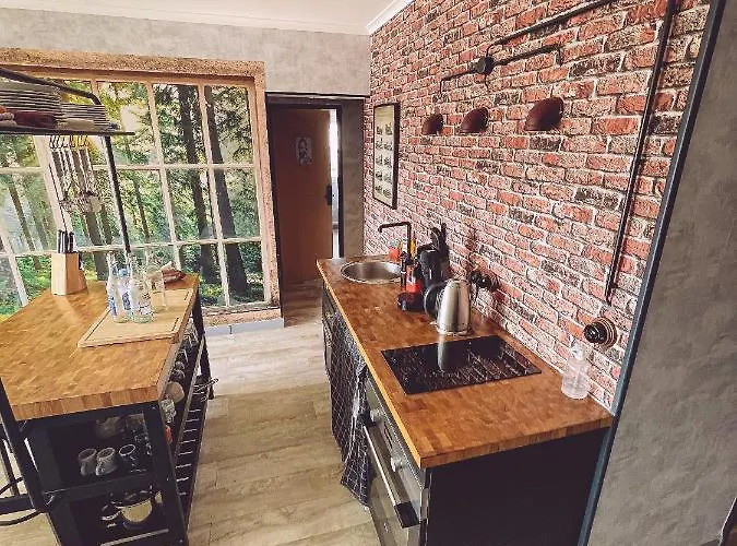 Gogh Gare By Joyca Privee